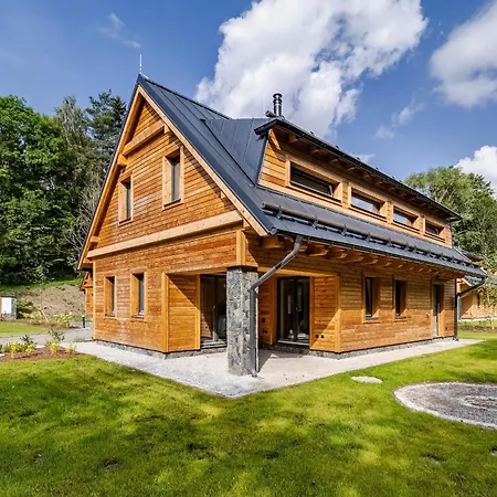 Sumavske Hajenky - Lipno *